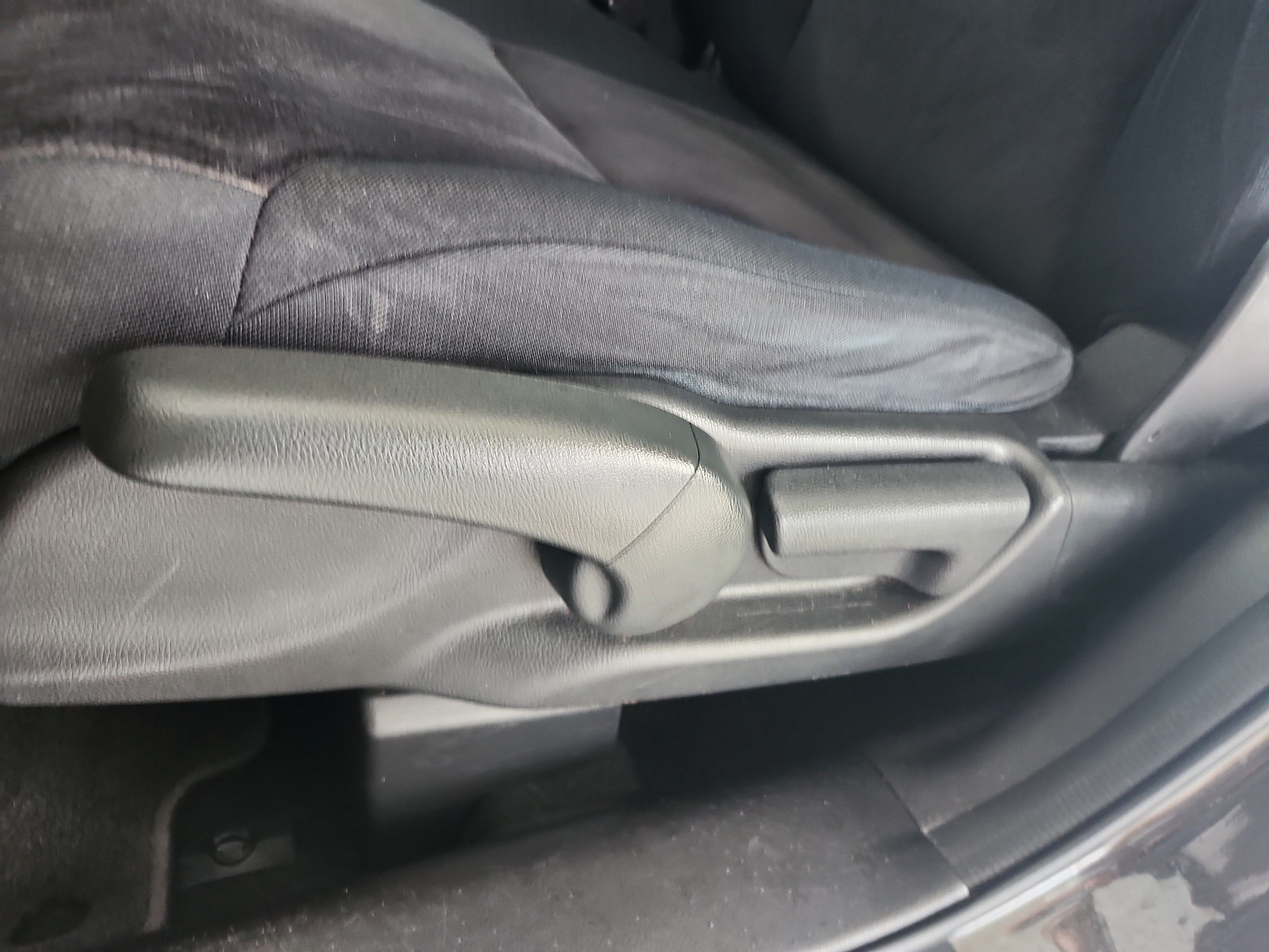 Used 2014 Honda CR-V LX image 13