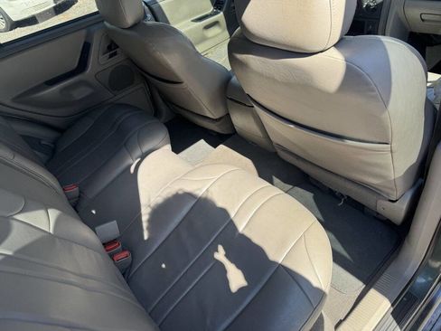 Used 2003 Jeep Grand Cherokee Laredo image 13