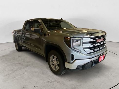 New 2026 GMC Sierra 1500 SLE image 8