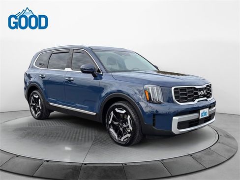 Used 2024 Kia Telluride S w/ S Sunroof Package image 7
