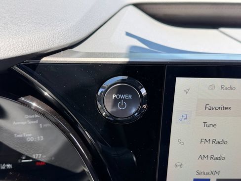 New 2026 Lexus RX 450h AWD image 27