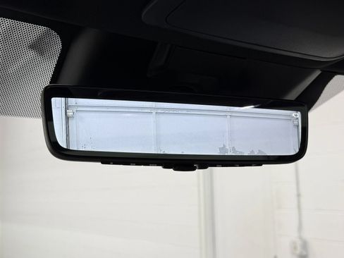 Used 2022 Toyota Tundra Platinum AWD/4WD image 32