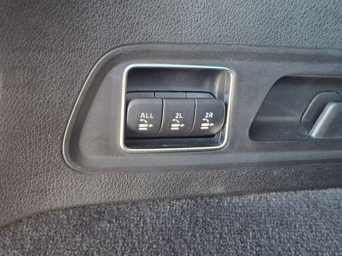 Used 2020 Mercedes-Benz GLS 450 4MATIC image 17