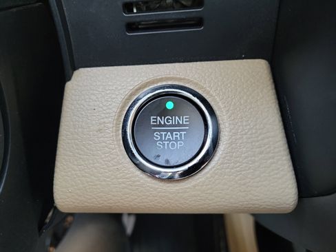 Used 2021 Ford F250 Lariat w/ Lariat Ultimate Package image 37