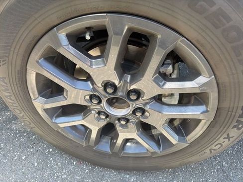 Used 2024 Toyota Sequoia Platinum image 6