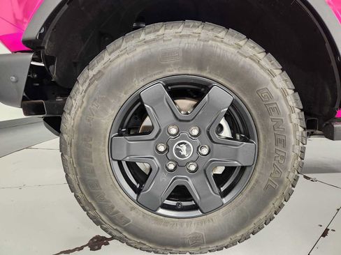 Used 2022 Ford Bronco Black Diamond AWD/4WD image 8
