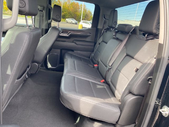Certified 2024 GMC Sierra 1500 SLT RWD image 19