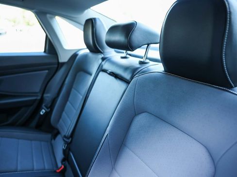 New 2026 Volkswagen Jetta SE image 31