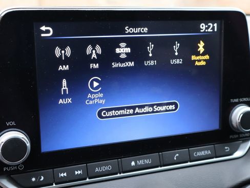 Used 2024 Nissan Sentra SV w/ All-Weather Package FWD image 8