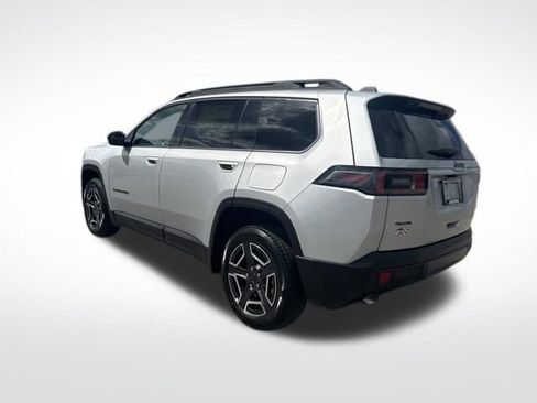 New 2026 Jeep Cherokee Laredo image 3