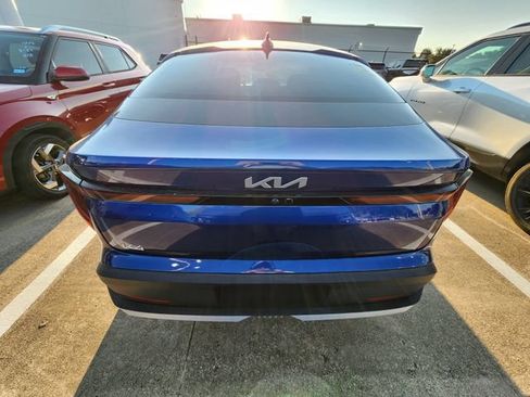 Used 2025 Kia K4 EX FWD image 5