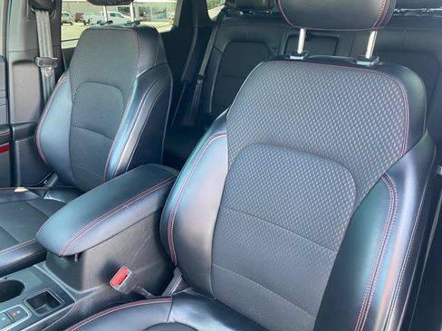 Used 2023 Ford Escape ST-Line Select w/ Tech Pack #1 AWD/4WD image 16