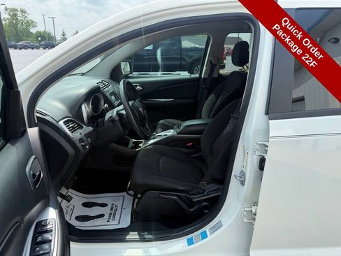 Used 2017 Dodge Journey SE FWD image 14