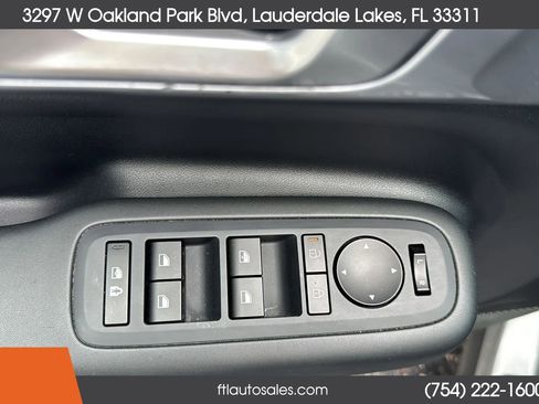 Used 2025 Hyundai Santa Fe SE image 19