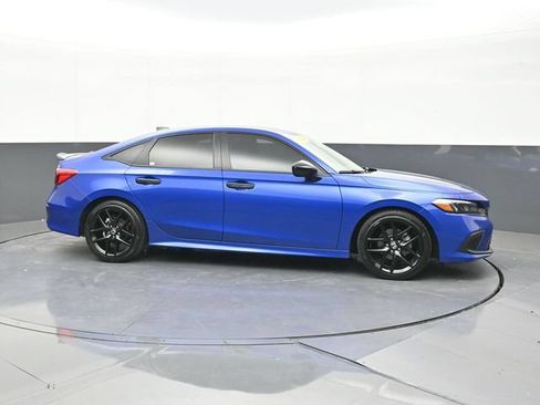 Used 2024 Honda Civic Sport image 17