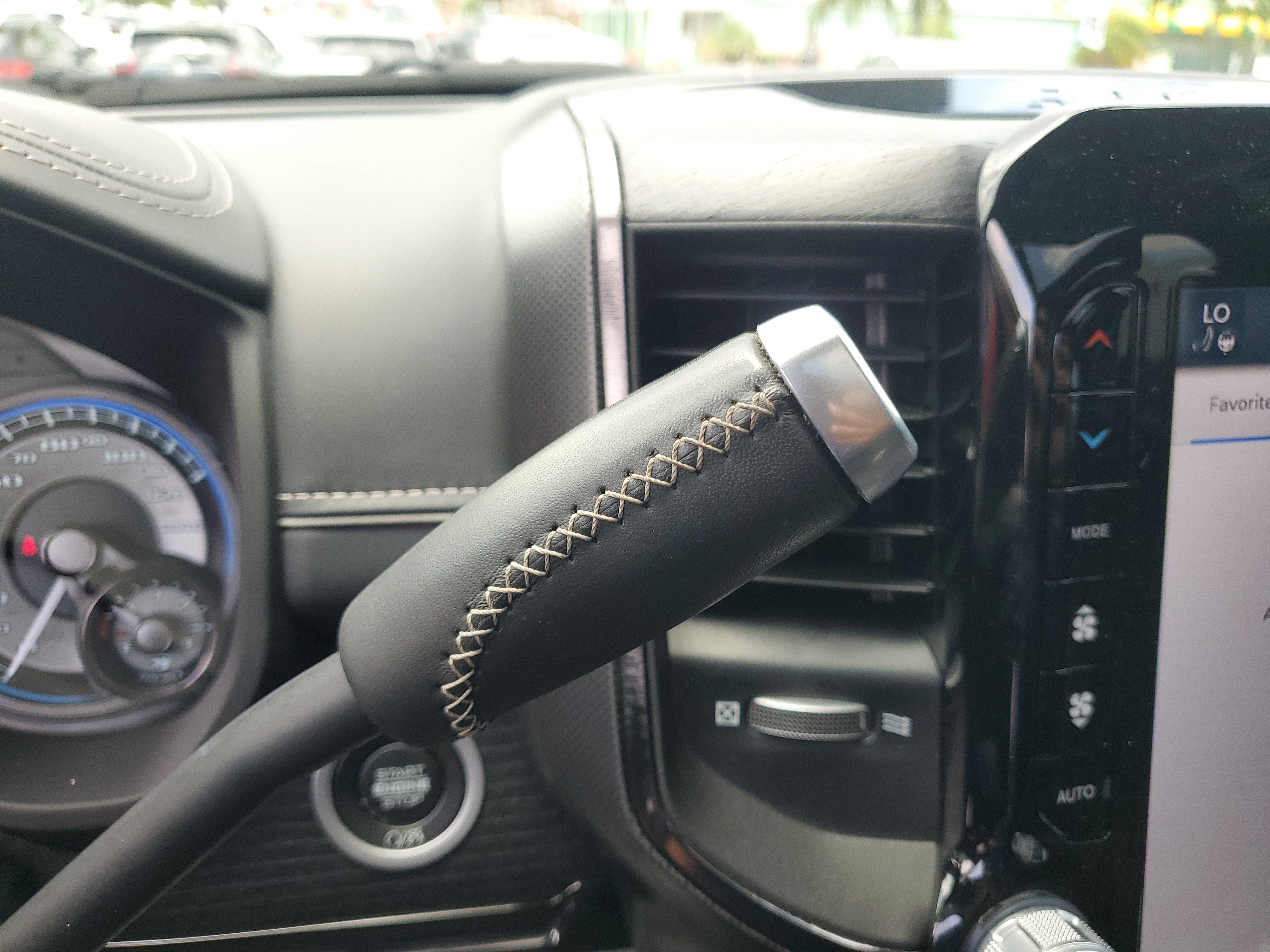 Used 2022 RAM 3500 Limited w/ Max Tow Package AWD/4WD image 23