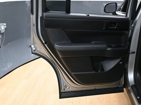 Used 2024 Hyundai Santa Fe Calligraphy FWD image 39