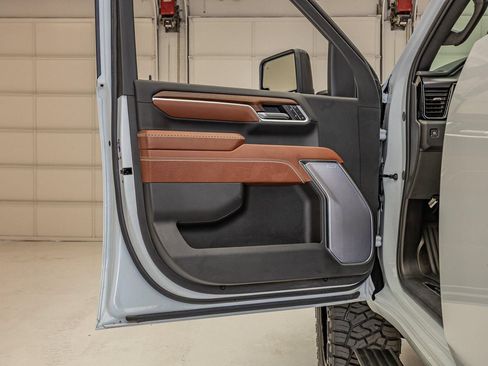 Used 2026 GMC Sierra 2500 Denali Ultimate w/ Max Trailering Package AWD/4WD image 30