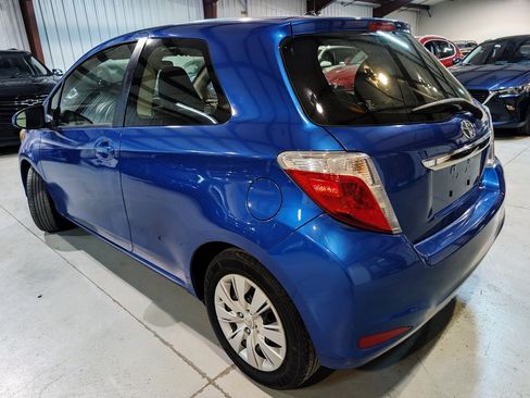 Used 2014 Toyota Yaris LE FWD image 4