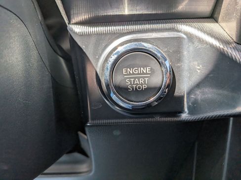Certified 2025 Ford F150 Lariat AWD/4WD image 25