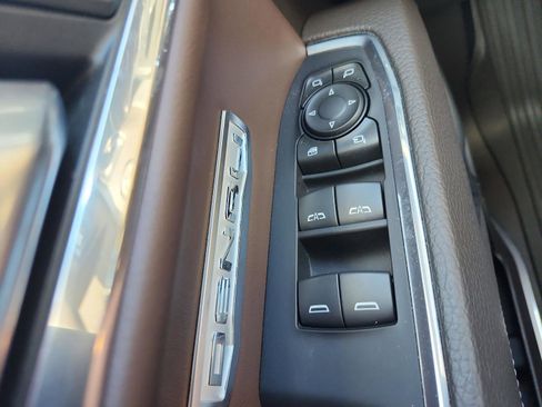 Certified 2024 GMC Sierra 1500 Denali image 24