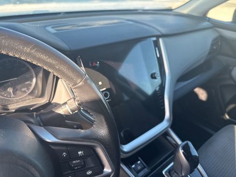 Used 2023 Subaru Outback Premium image 14