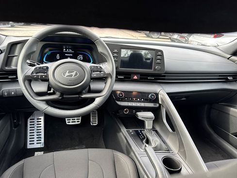 New 2026 Hyundai Elantra Sport image 13
