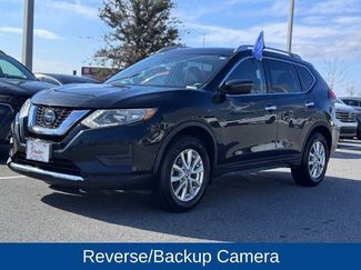 Used 2020 Nissan Rogue SV video 3