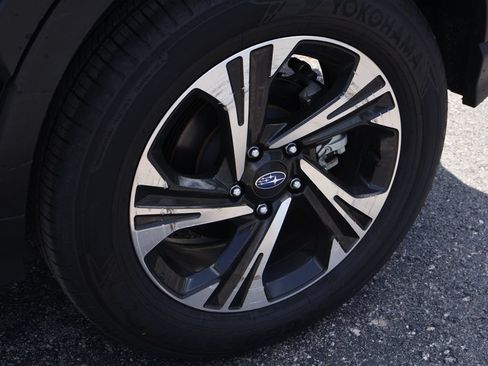 Used 2024 Subaru Crosstrek 2.0i Premium AWD/4WD image 38