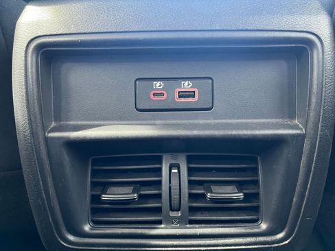 Used 2023 Nissan Murano S image 23