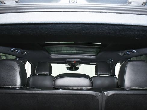 Used 2021 Volkswagen Atlas Cross Sport SEL R-Line image 67