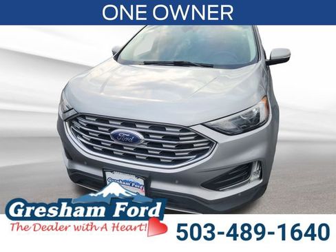 Used 2024 Ford Edge Titanium image 4