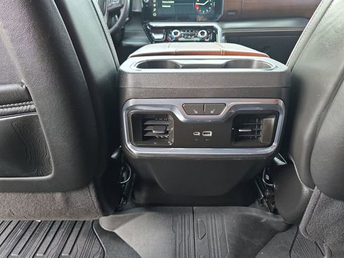 Certified 2024 GMC Sierra 3500 Denali Ultimate image 26