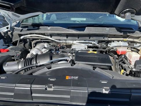 Used 2023 Chevrolet Silverado 3500 LT w/ Advanced Trailering Package AWD/4WD image 19