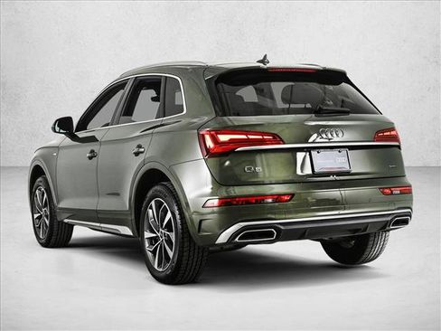 Certified 2025 Audi Q5 2.0T Premium Plus image 8