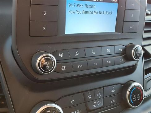 Used 2023 Ford Transit 350 XL image 6