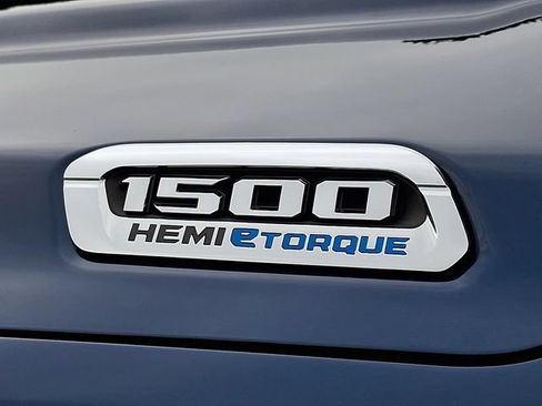 Used 2021 RAM 1500 Laramie AWD/4WD image 28