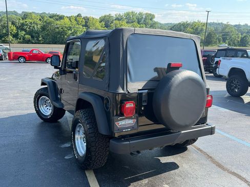 Used 2005 Jeep Wrangler X AWD/4WD image 5