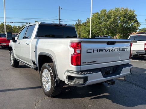 Used 2022 Chevrolet Silverado 2500 High Country w/ LPO, Hitch Package AWD/4WD image 9