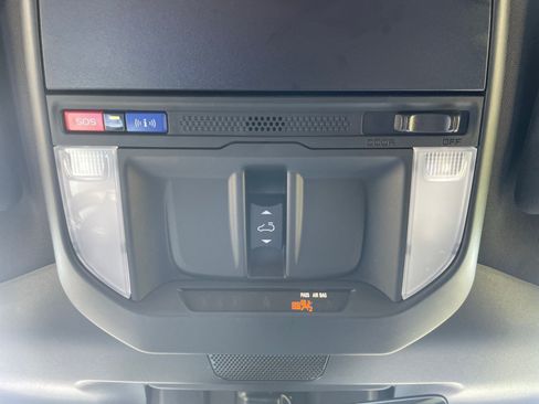 Certified 2025 Subaru Forester Touring AWD/4WD image 31