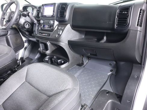 Used 2022 RAM ProMaster 2500 FWD image 38