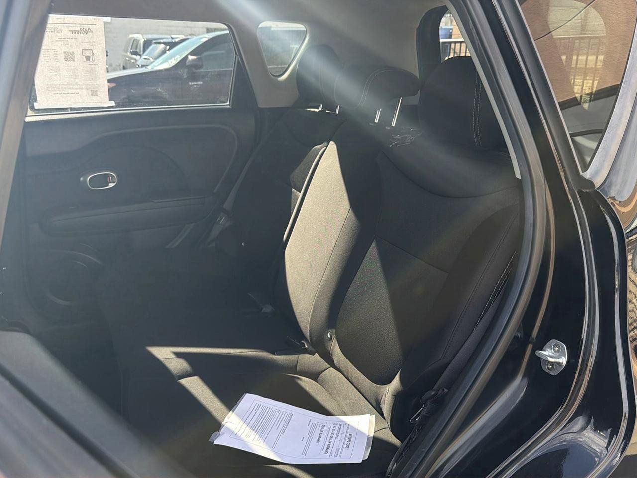 Used 2017 Kia Soul FWD image 27