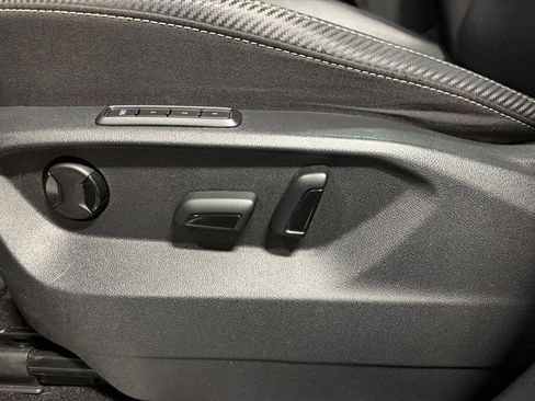 Used 2021 Volkswagen Atlas Cross Sport SEL R-Line image 15