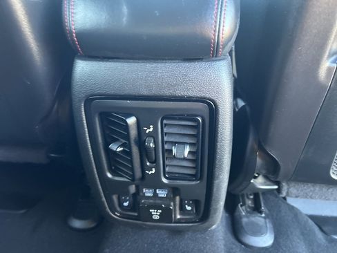 Used 2023 Dodge Durango GT image 26