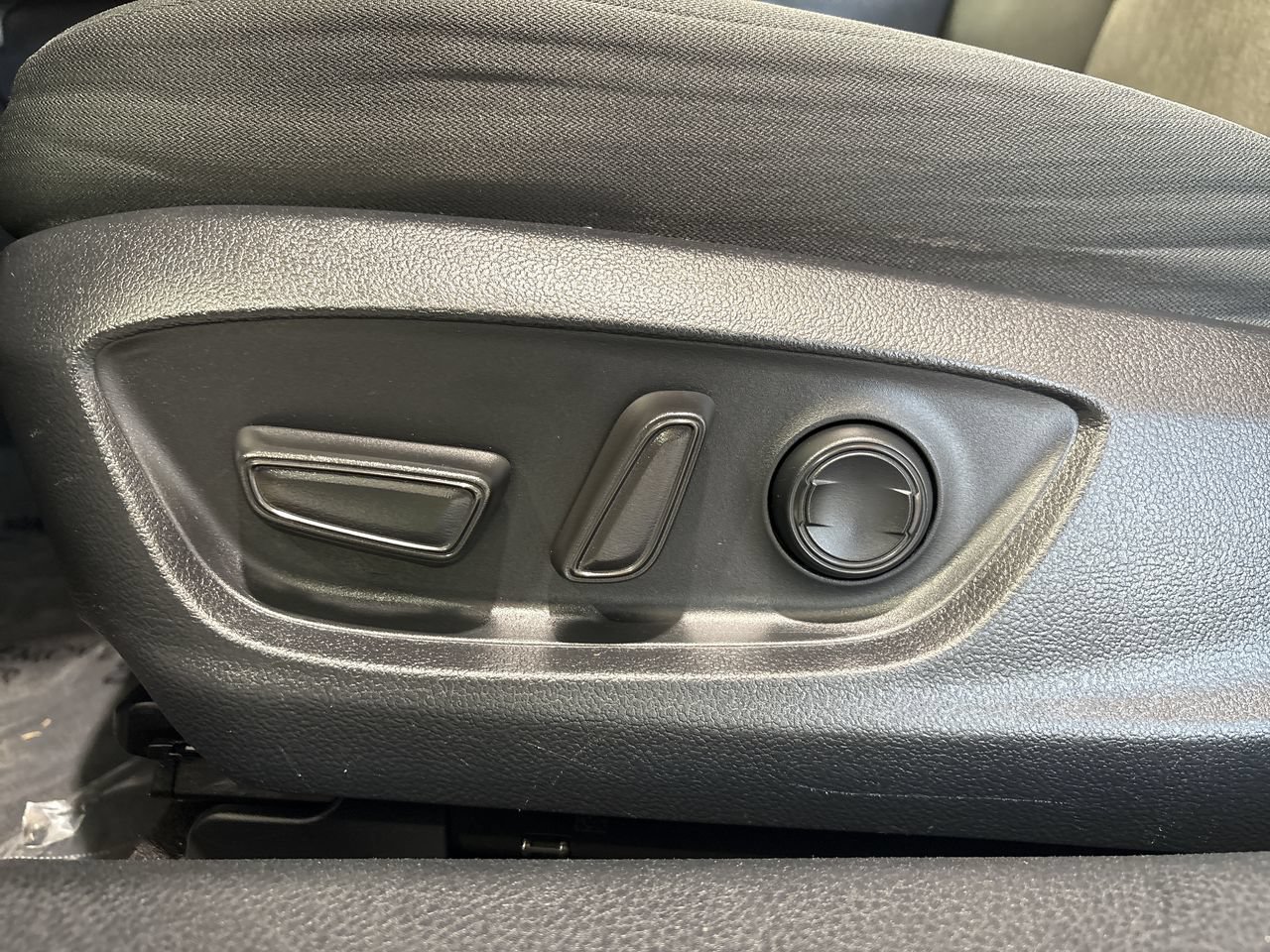 Certified 2022 Toyota Camry LE FWD image 12