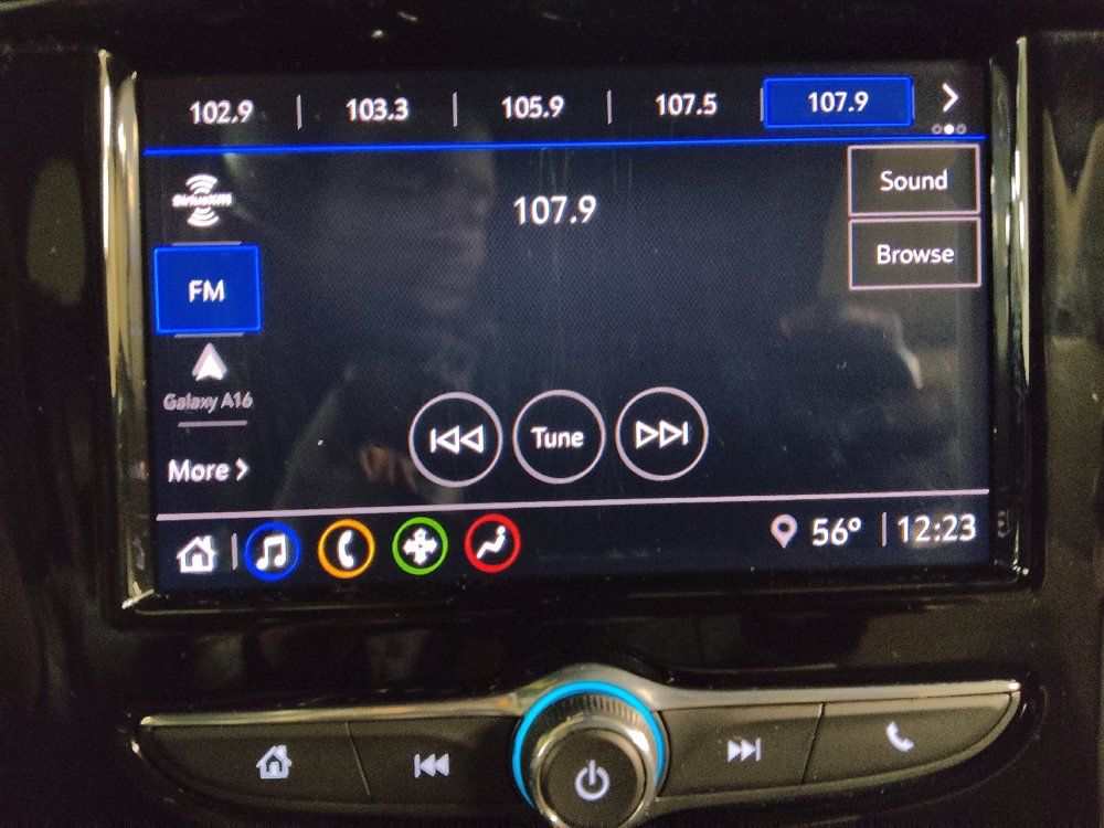 Used 2022 Chevrolet Traverse LS FWD image 25