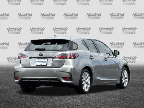 Used 2017 Lexus CT 200h w/ Accessory Package 2 FWD image 5