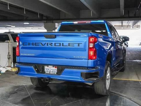 Used 2023 Chevrolet Silverado 1500 Custom image 27