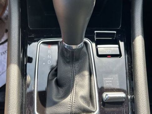 New 2026 Jeep Compass Latitude image 18