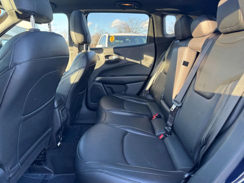 Used 2021 Jeep Compass Latitude w/ Sun and Sound Group image 15